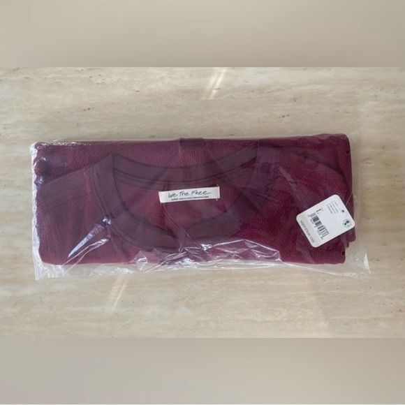 NWT! Free People Mikah Layering Cuff Wine Combo Top Large - Picture 3 of 5